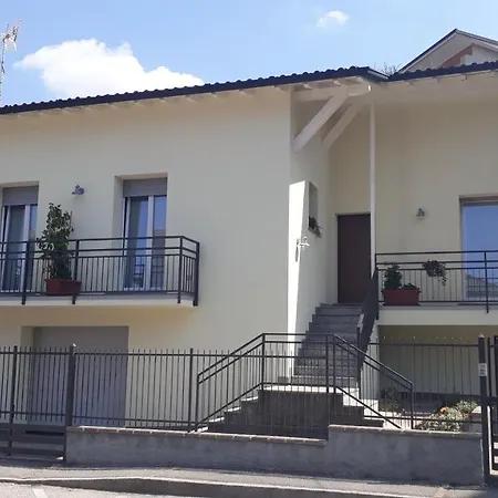 Lora Giusta Όπως